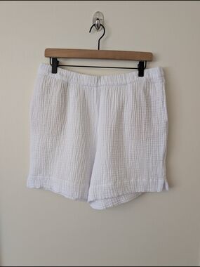 J. Jill Womens Medium Petite White 100% Cotton Gauze Pull On Shorts Casual